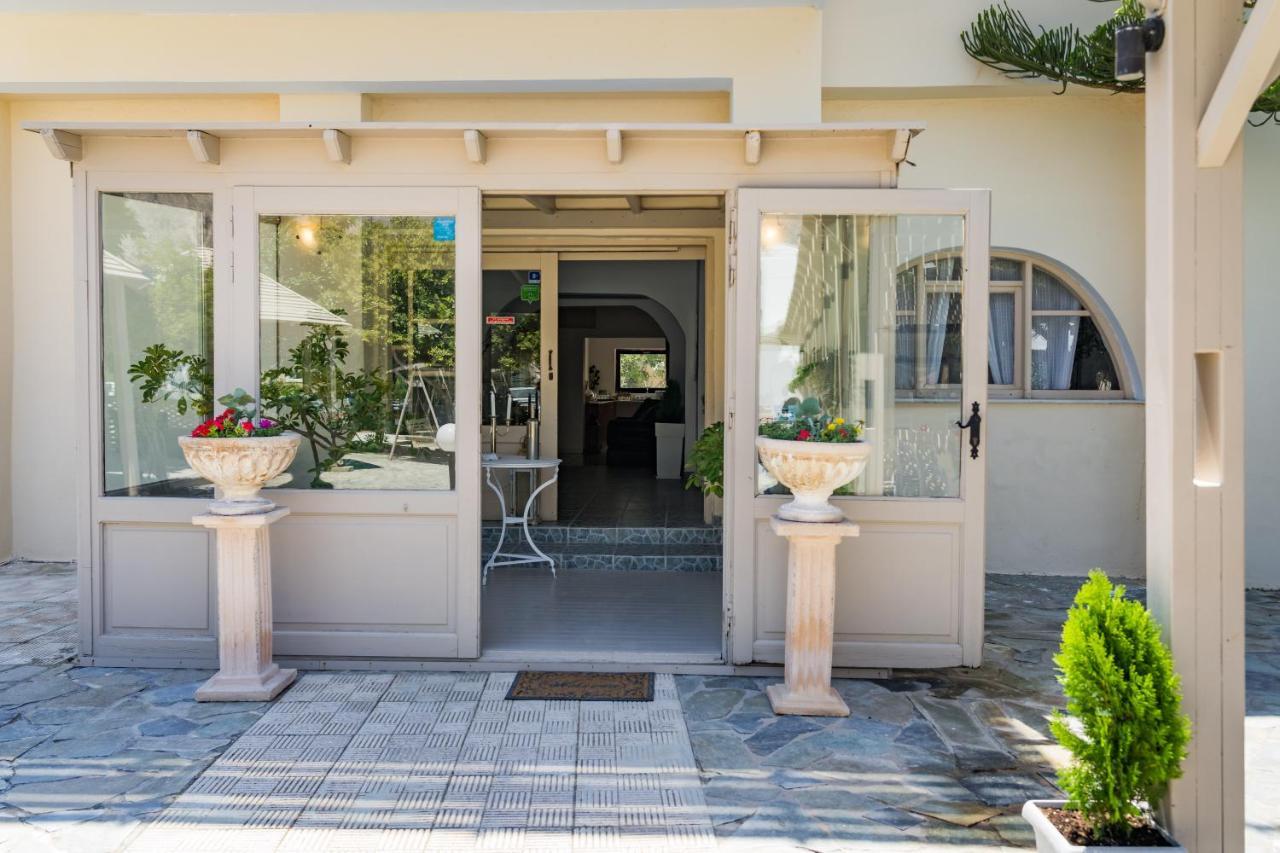 Rena Hotel Perissa  Exterior photo